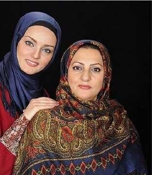 نیلوفر+پارسا