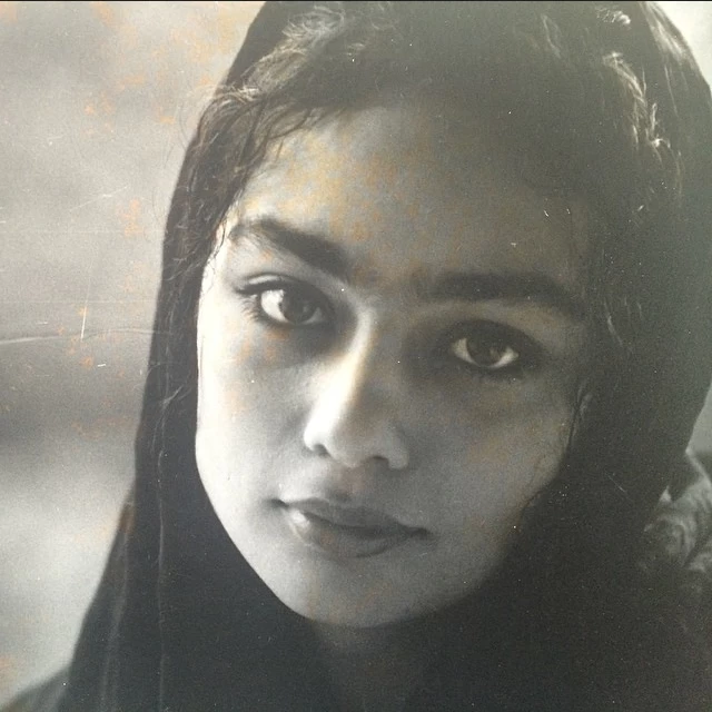 زیبایی خیره کننده مادر چشم رنگی یکتا ناصر کنار دختر معروفش !!