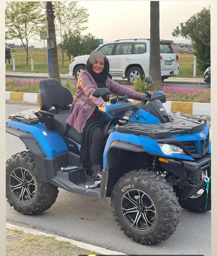 موتورسواری نفیسه روشن