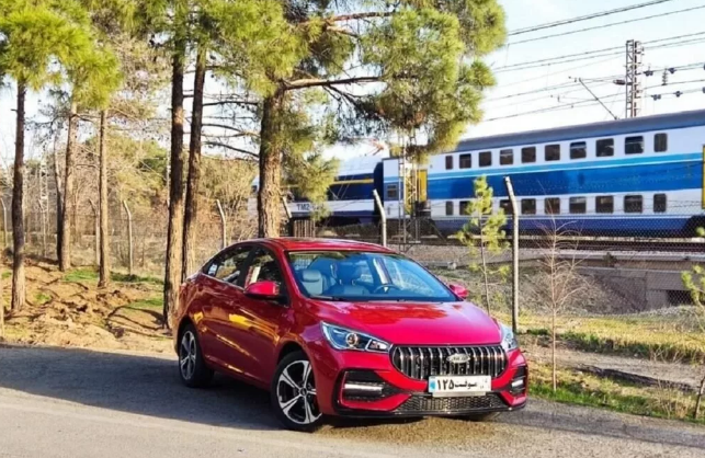 قیمت ام‌وی‌ام X۳۳ کراس از سوی مدیران خودرو اعلام شد