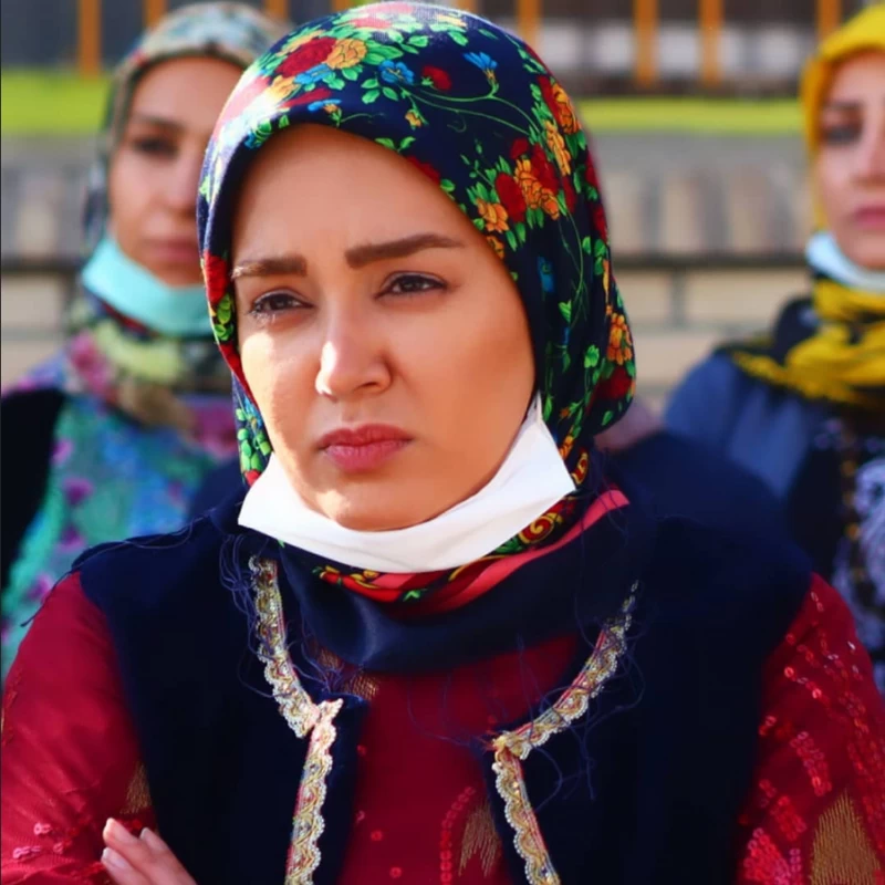 شیرین نون خ