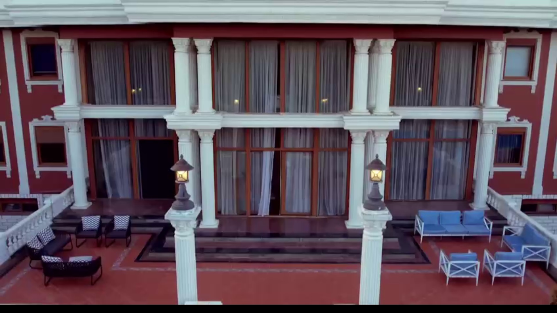 مسابقه زن روز