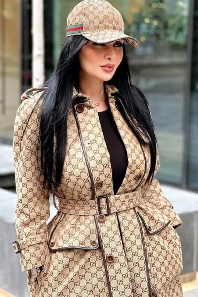 دنیا جهانبخت