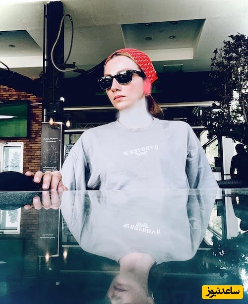 محیا دهقانی