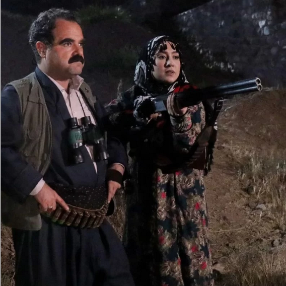 نقره همسر رامین فود