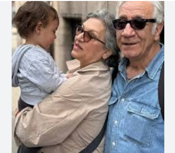 عکس رویا تیموریان و نوه‌اش