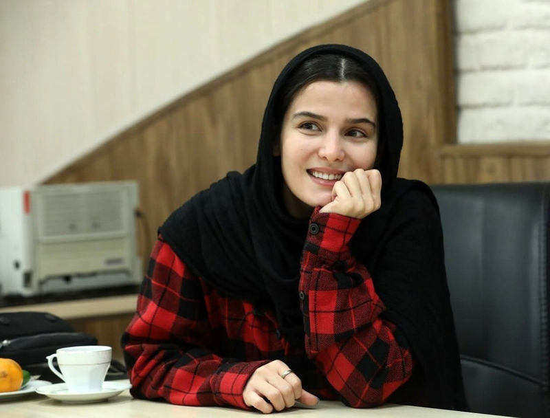 غزاله اکرمی