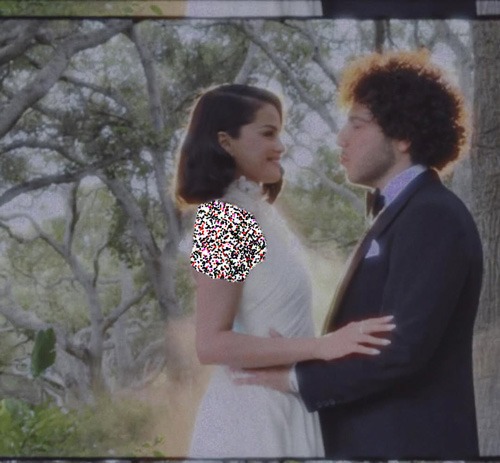 سلنا گومز عروس شد/ تصاویر جذاب از لباس و مراسم ازدواج سلنا گومز و بنی بلانکو