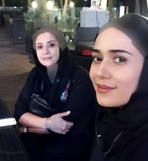 عکس جدید خواهر پریناز ایزدیار