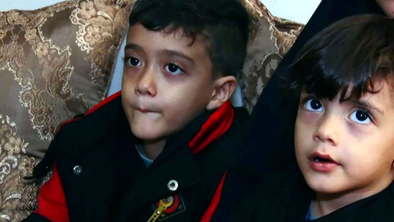 فرزندان شهید محسن رضایی که در شامگاه ۱۰ دی‌ماه ۱۴۰۱ در سمیرم اصفهان در یک حمله تروریستی