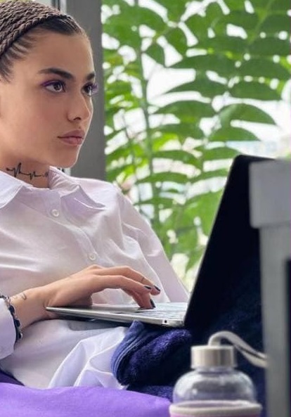 ریحانه پارسا