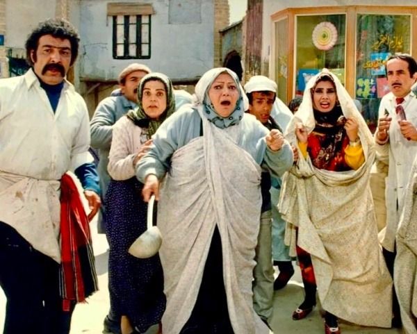 عاطفه رضوی در یک مرد یک خرس