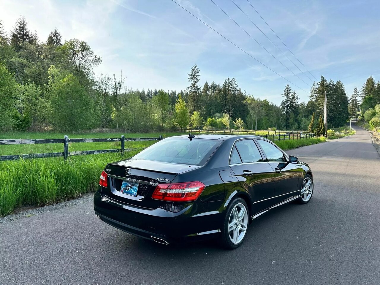 مرسدس بنز فقط ۷۳۰ میلیون تومان! /عکس