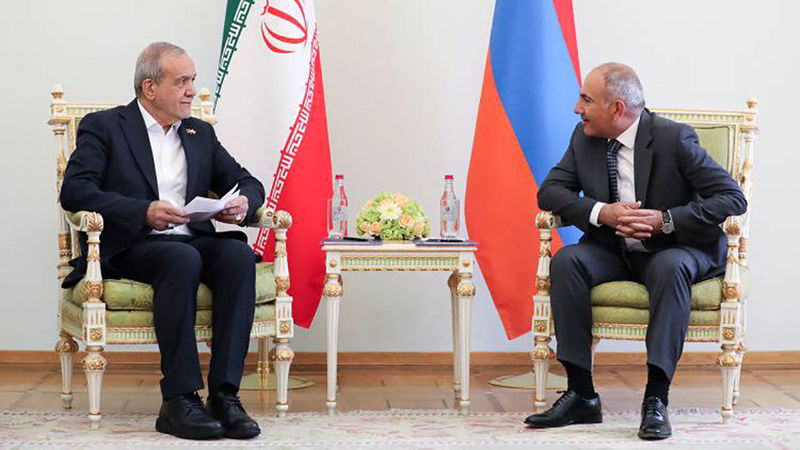 استقبال رسمی نخست وزیر ارمنستان نیکول پاشینیان از رئیس جمهور مسعود پزشکیان
