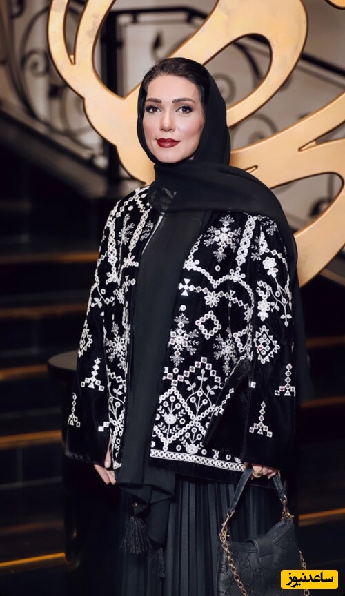 تصویر اول مانتو سوزن دوزی شده