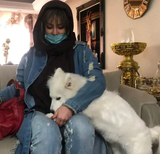 تصویری از شراره رخام