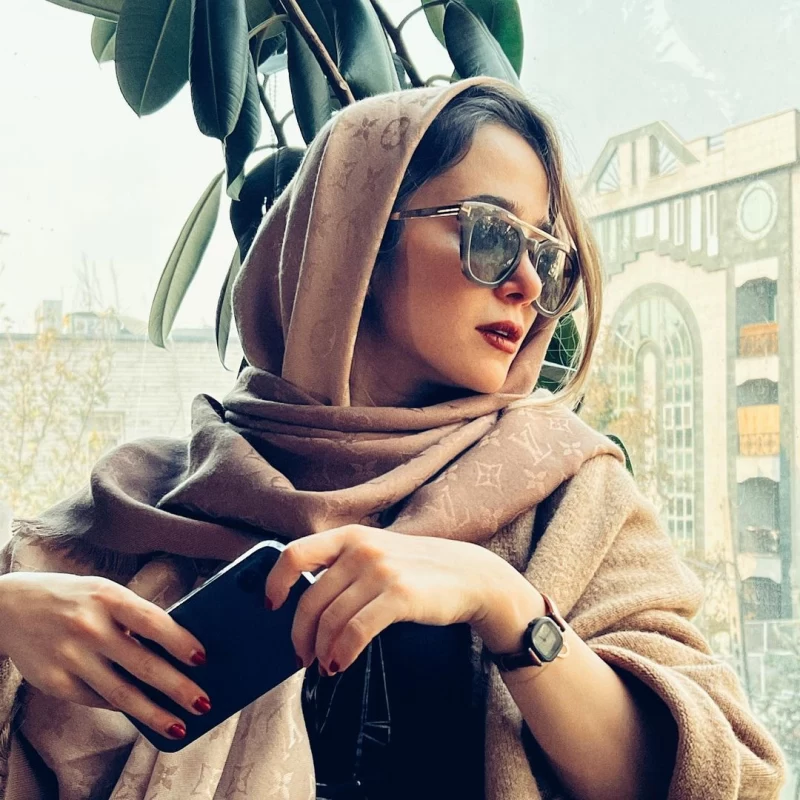 استایل دهه شصتی الهه حصاری و الناز حبیبی مخاطبینش را سر ذوق آورد