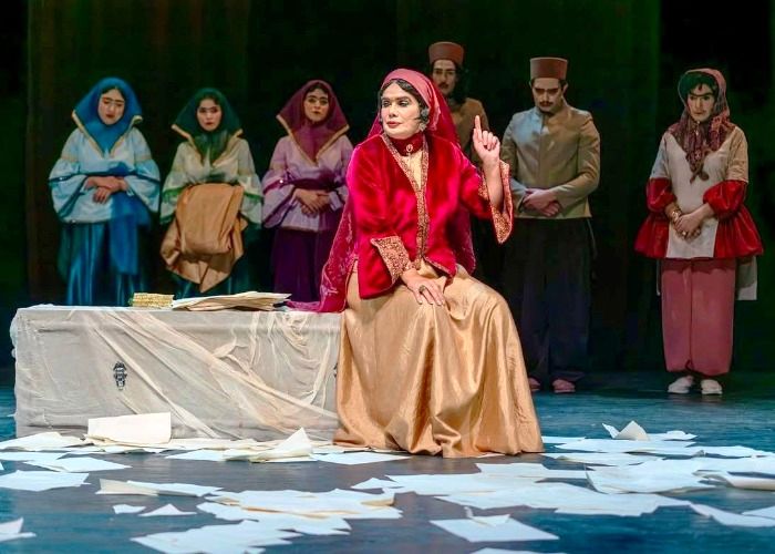 عاطفه رضوی در نقش فروغ