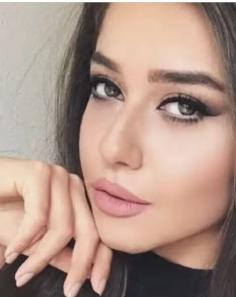 عکس های عروسی گلزار با آیسان آقاخانی