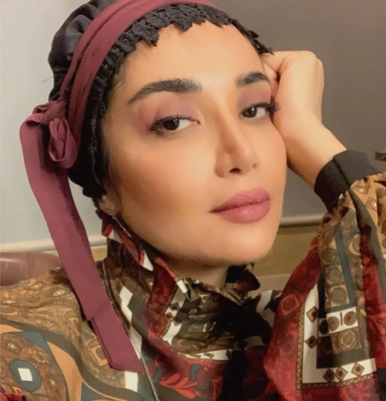 هدی استواری