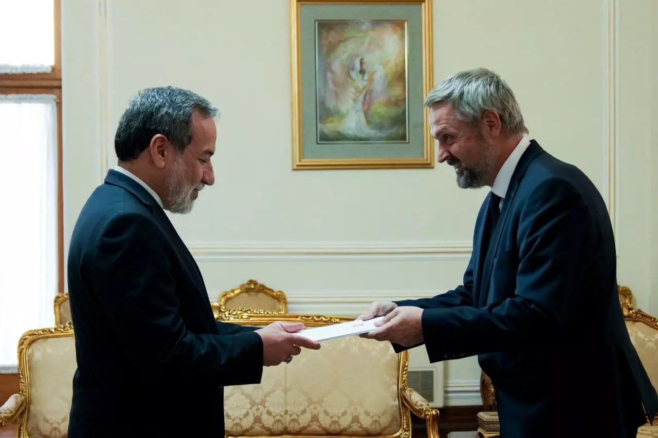 وزارت امورخارجه