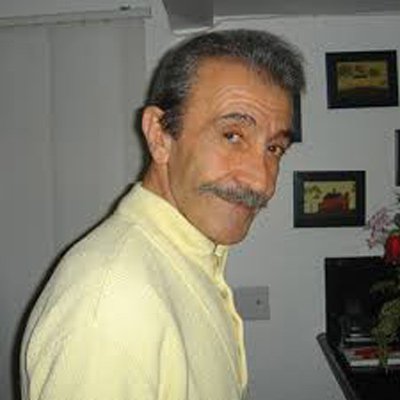 ژاله علو که یکی از هنرمندان بسیار برجسته ایرانی در عرصه دوبله و بازیگری بود در ازدواج دومش با ایرج رزمجو که یکی از ترانه سرایان معروف بود ازدواج کرد.