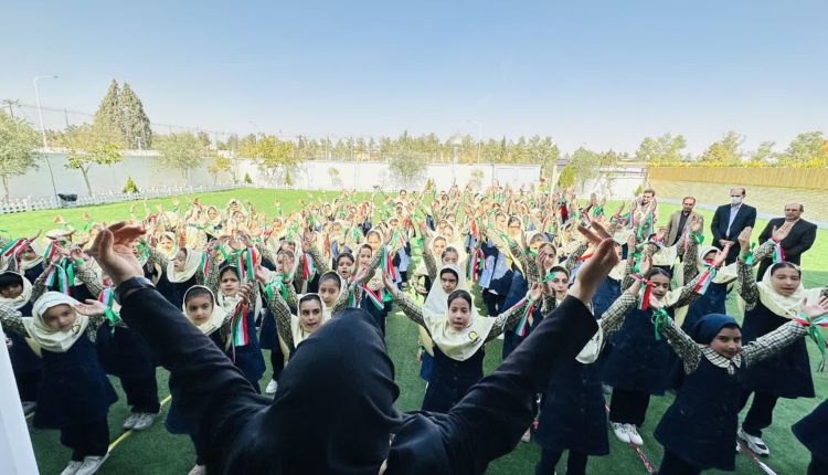 بازدید+مدارس+شهرک+منتظری