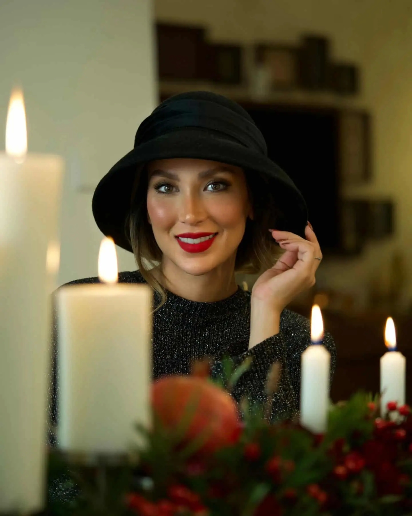 همسر بهرام رادان با تیپ یلداییاش غوغا کرده بود.