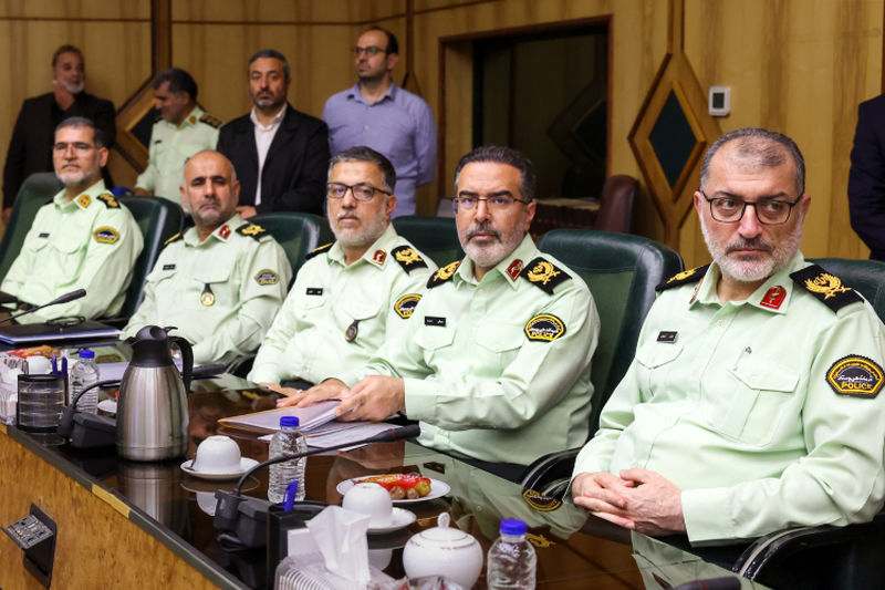 دیدار دکتر مسعود پزشکیان با فرماندهان فراجا و بازدید از ستاد فرماندهی انتظامی در سه شنبه 15 مهر 1404