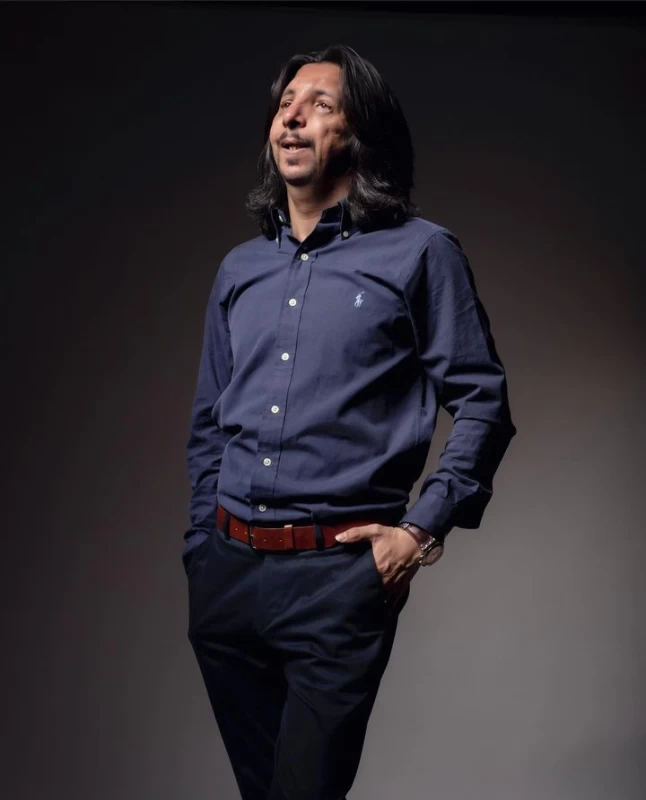 پدر فرهاد ایرانی