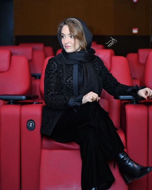 گلاره عباسی