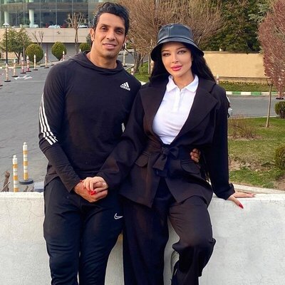 تیپ خیلییی منشوری آرام جوینده با بلوز کراپ و شلوار زاپ دار فضای مجازی رو ترکوند