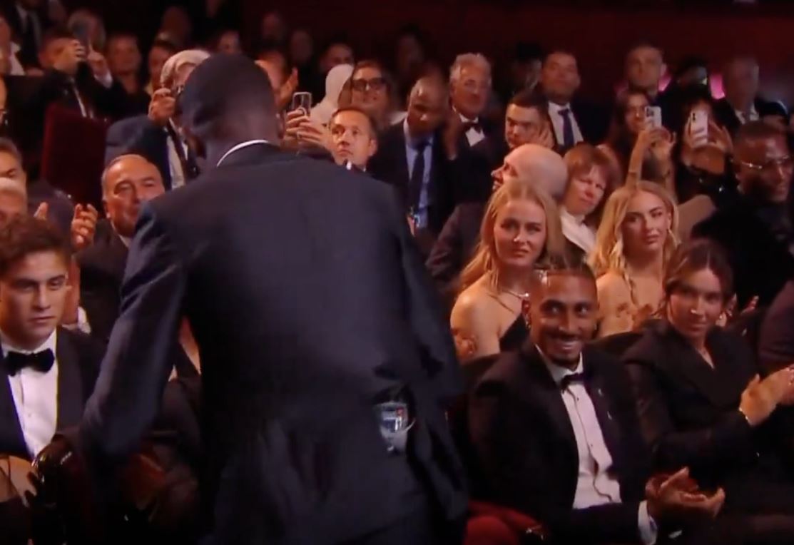 واکنش رافینیا به توپ طلای عثمان دمبله