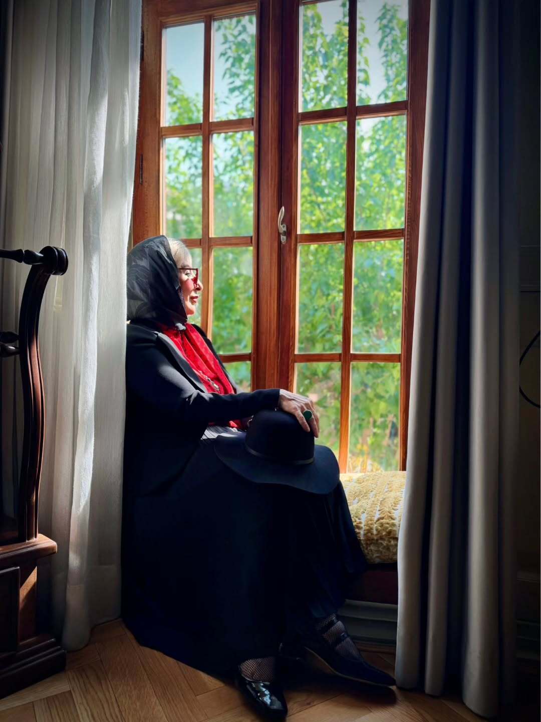 مرجانه گلچین