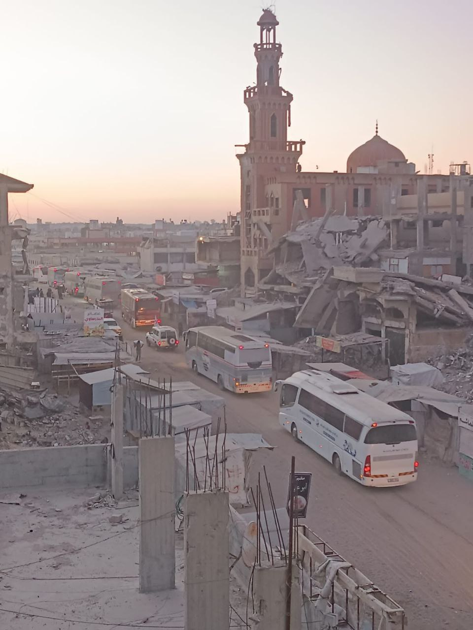 موافقت تل‌آویو بافهرست ذخیره اسرای فلسطینی؛استقرار صلیب سرخ دردیرالبلح