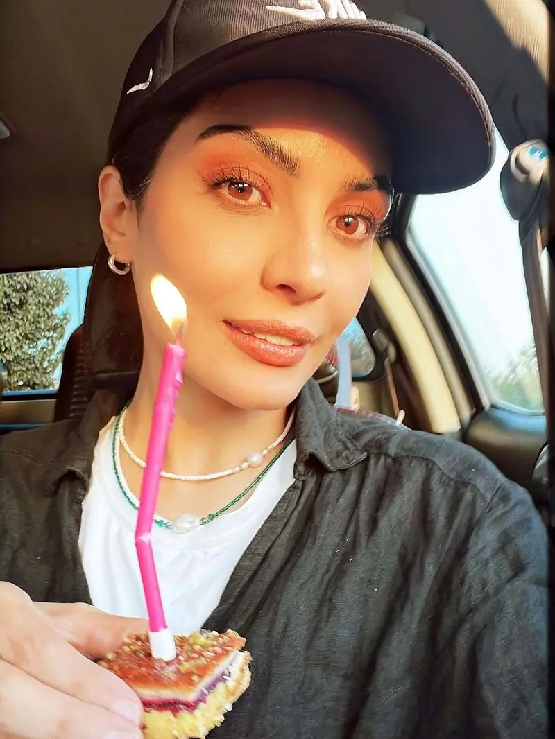 صحرا اسداللهی