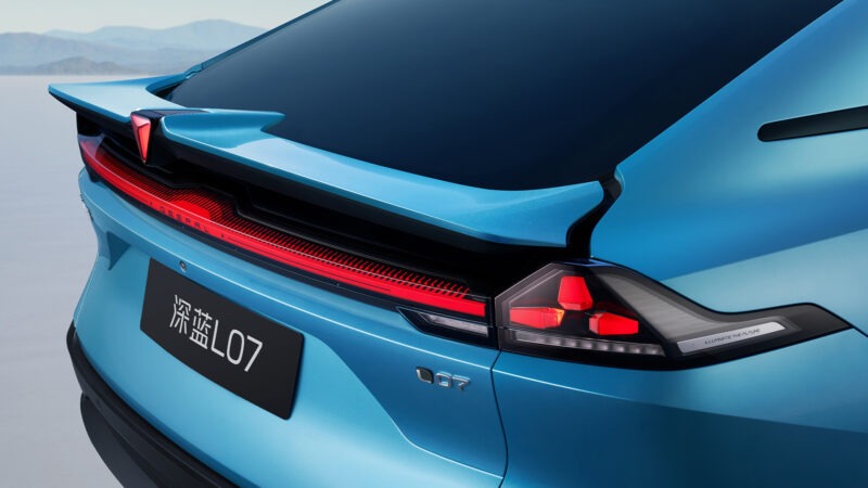 رونمایی ارزانترین خودرو با سیستم رانندگی هوشمند