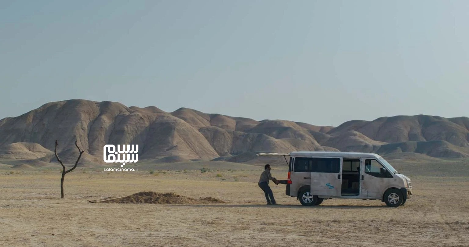 تصویری دیگر از فیلم یک تصادف ساده جعفر پناهی