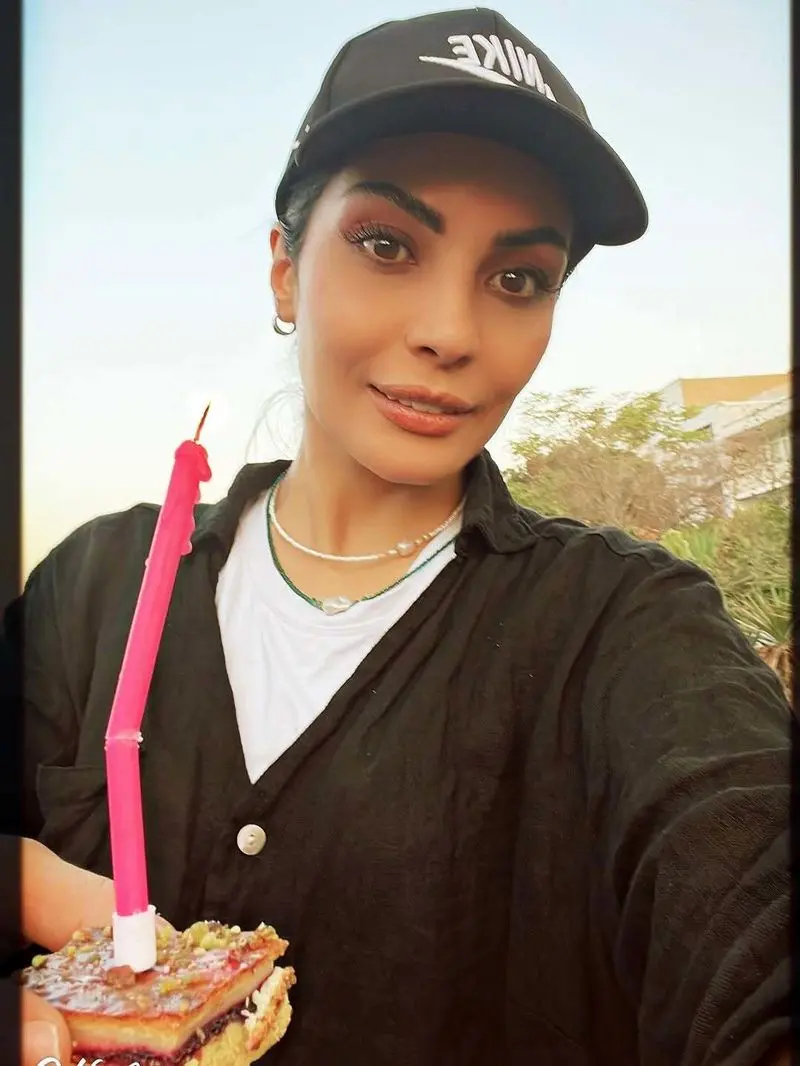 صحرا اسداللهی