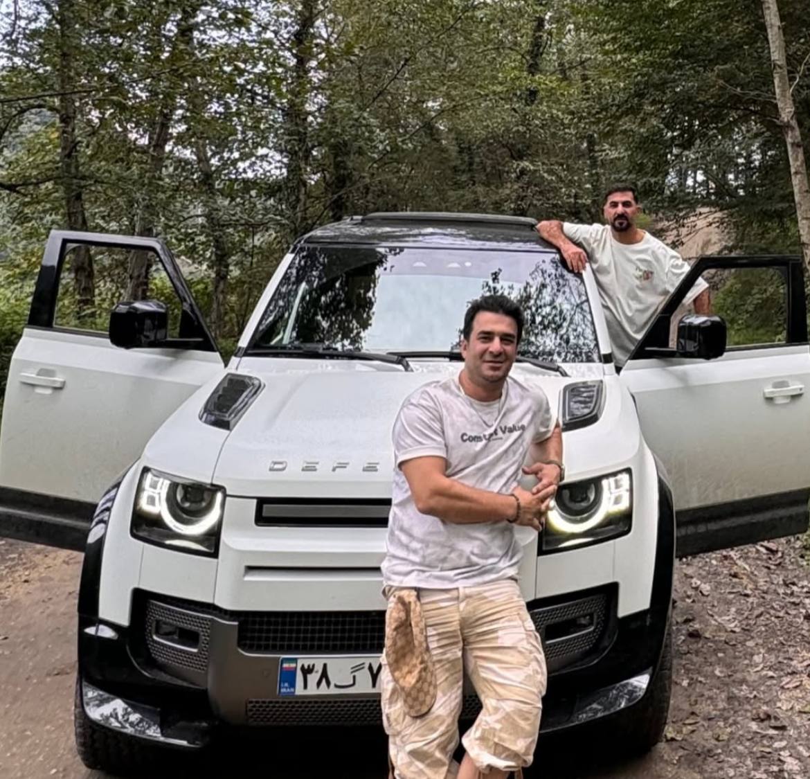 طبیعت‌گردی یوسف تیموری