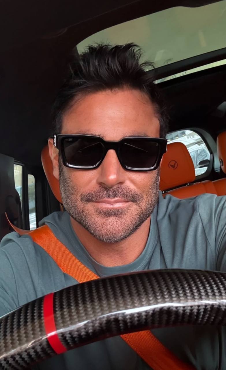 تصویر اول محمدرضا گلزار