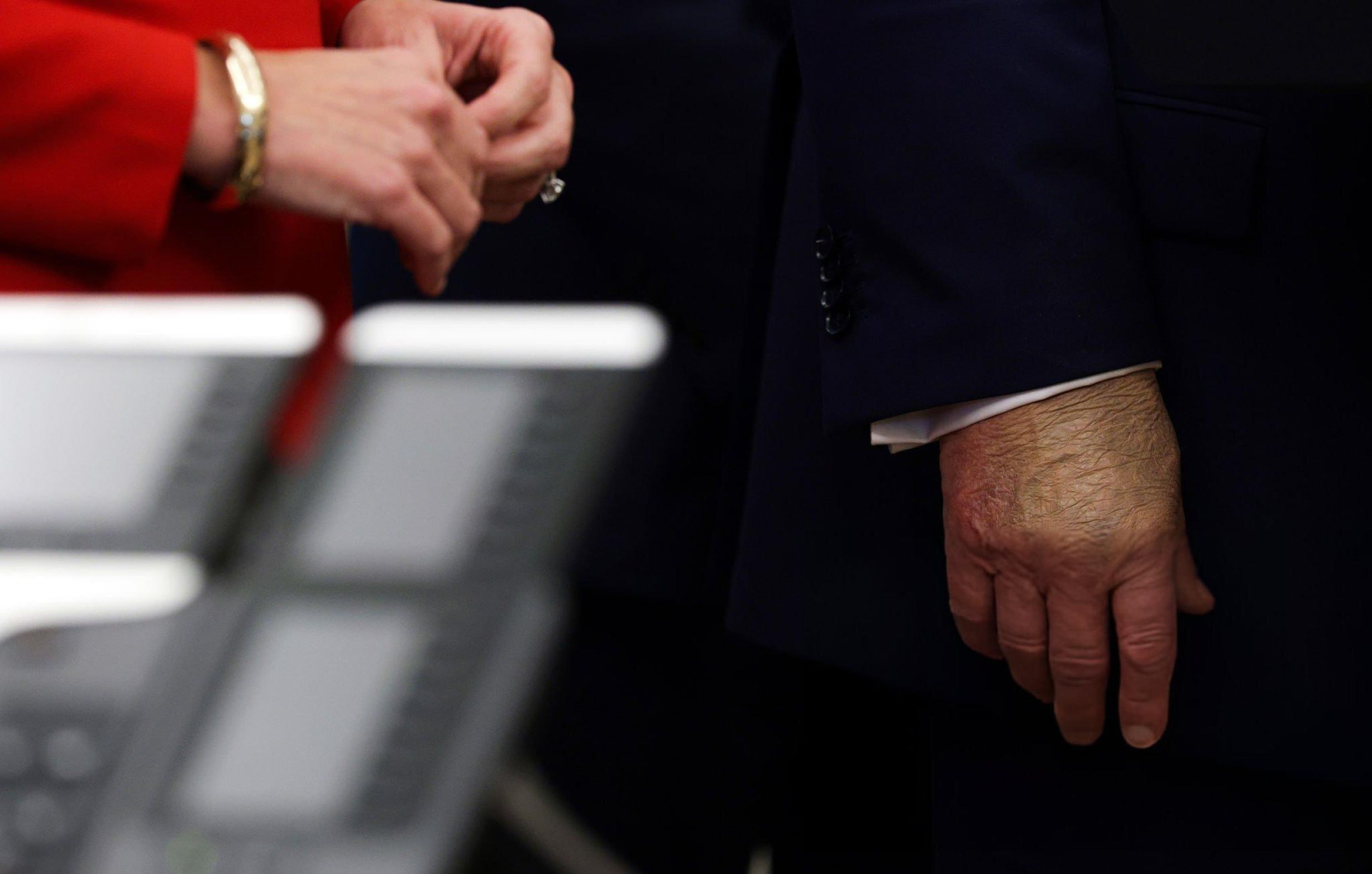 ترامپ به شایعات مرگش پایان داد؛ «انتقال فرماندهی فضایی آمریکا به آلاباما»