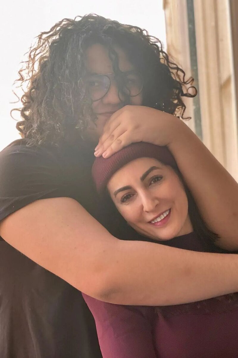 شقایق دهقان