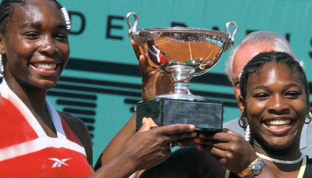 عکس‌های لو رفته از چند آدم مشهور که نشان می‌دهد زیبا نیستند