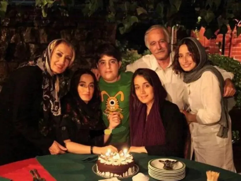 نگار جواهریان