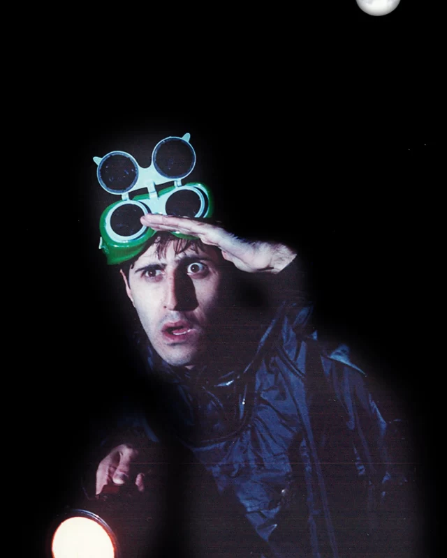 باهوشا این بازیگر سریال نون خ را معرفی کنند !!