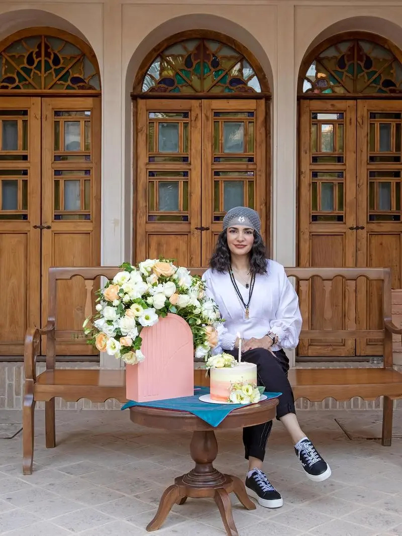 عکس سوم جشن تولد لیندا کیانی