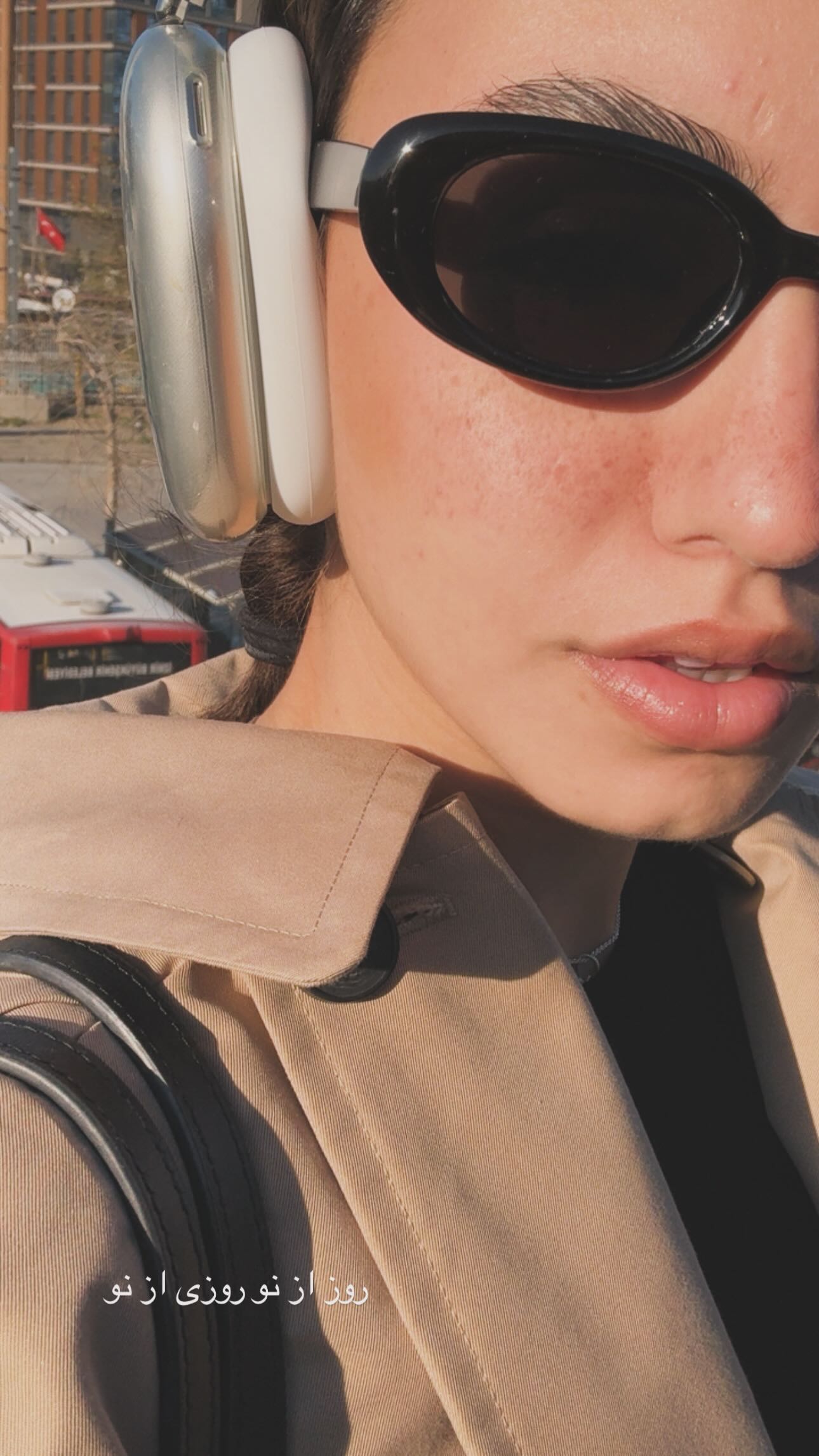 نیکی نصیریان