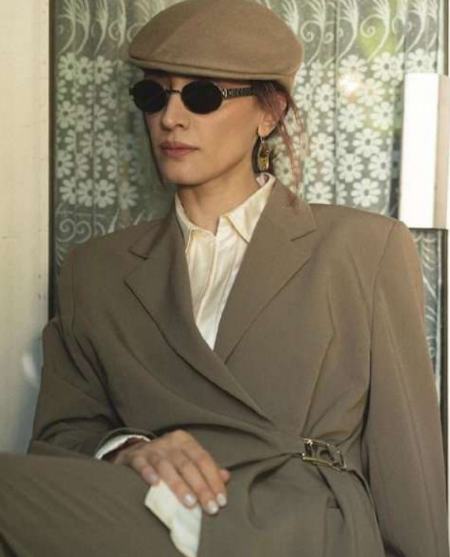 مینا ساداتی