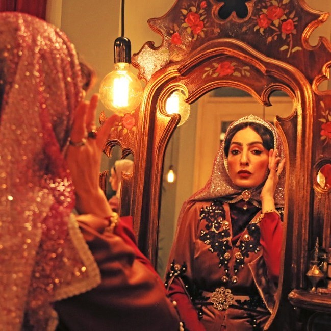 شقایق دهقاا